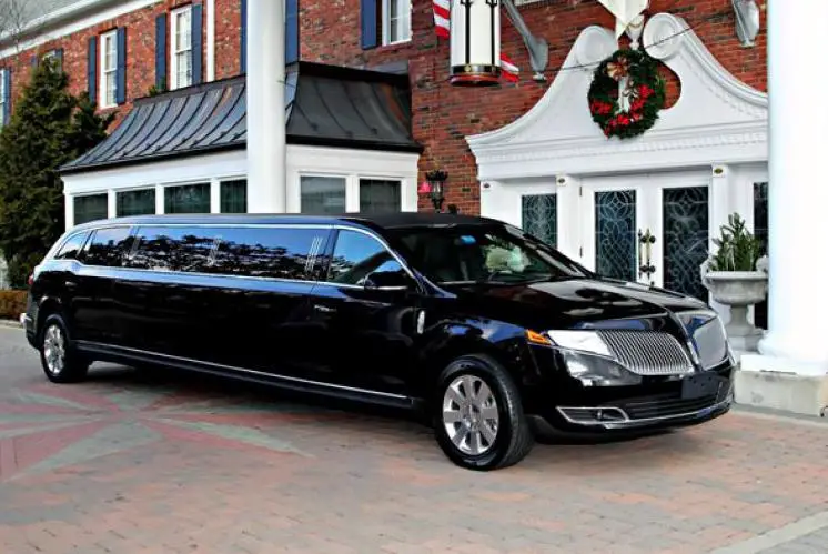 How Much Does it Cost to Rent a Limo?