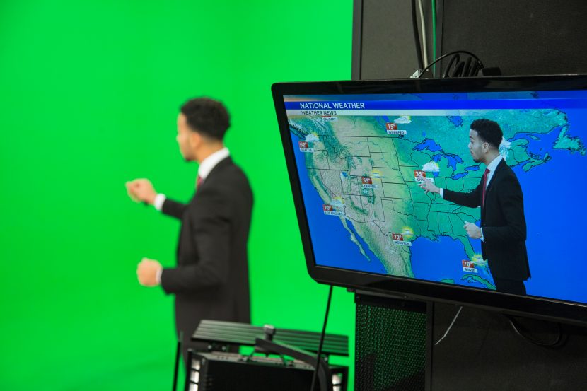How Much Do Meteorologists Make? How Much Guide